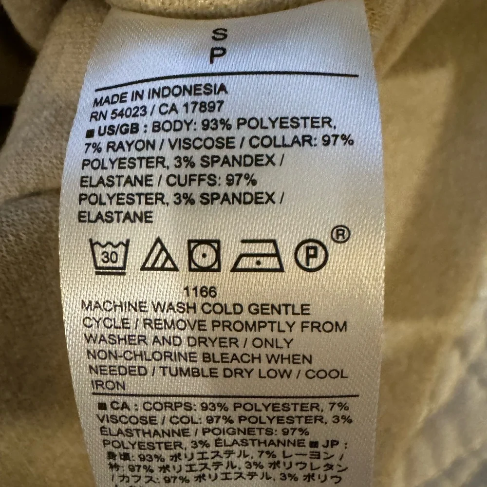 NWT Banana Republic Melton Turtleneck Sweater, SP - Picture 6 of 8